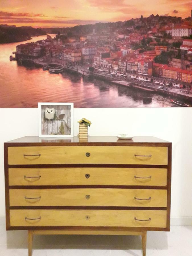 Lägenhet på 75 m² i Gamla stan, med 2 sovrum och 1 badrum  Lägenhet OOporto Exteriör bild