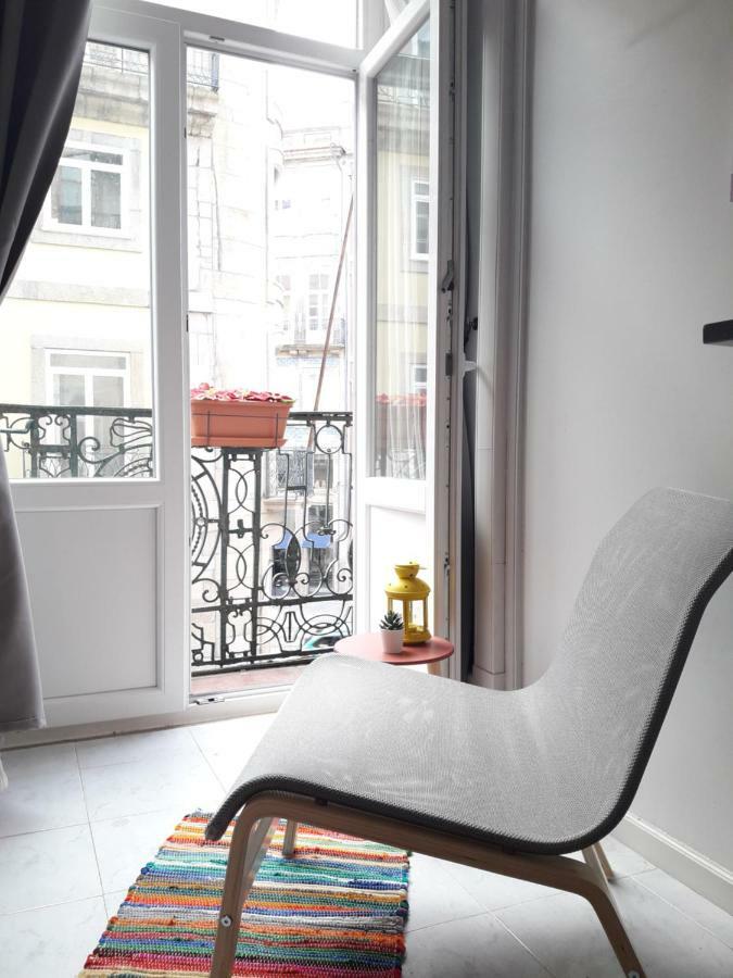 Lägenhet på 75 m² i Gamla stan, med 2 sovrum och 1 badrum  Lägenhet OOporto Exteriör bild