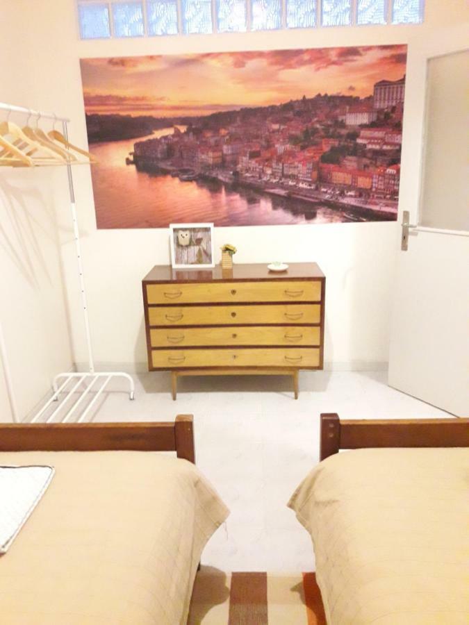 Lägenhet på 75 m² i Gamla stan, med 2 sovrum och 1 badrum  Lägenhet OOporto Exteriör bild